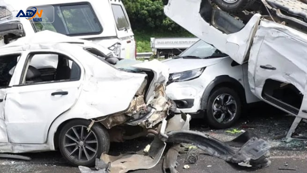 Karachi road accident