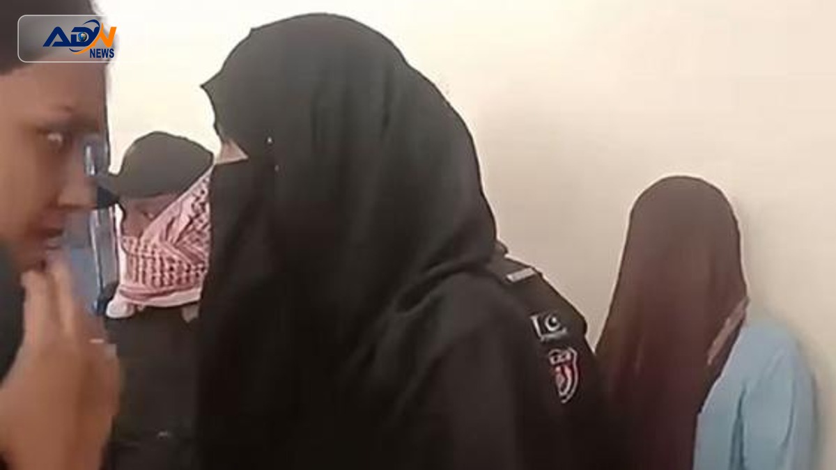 Karachi mobile phone theft