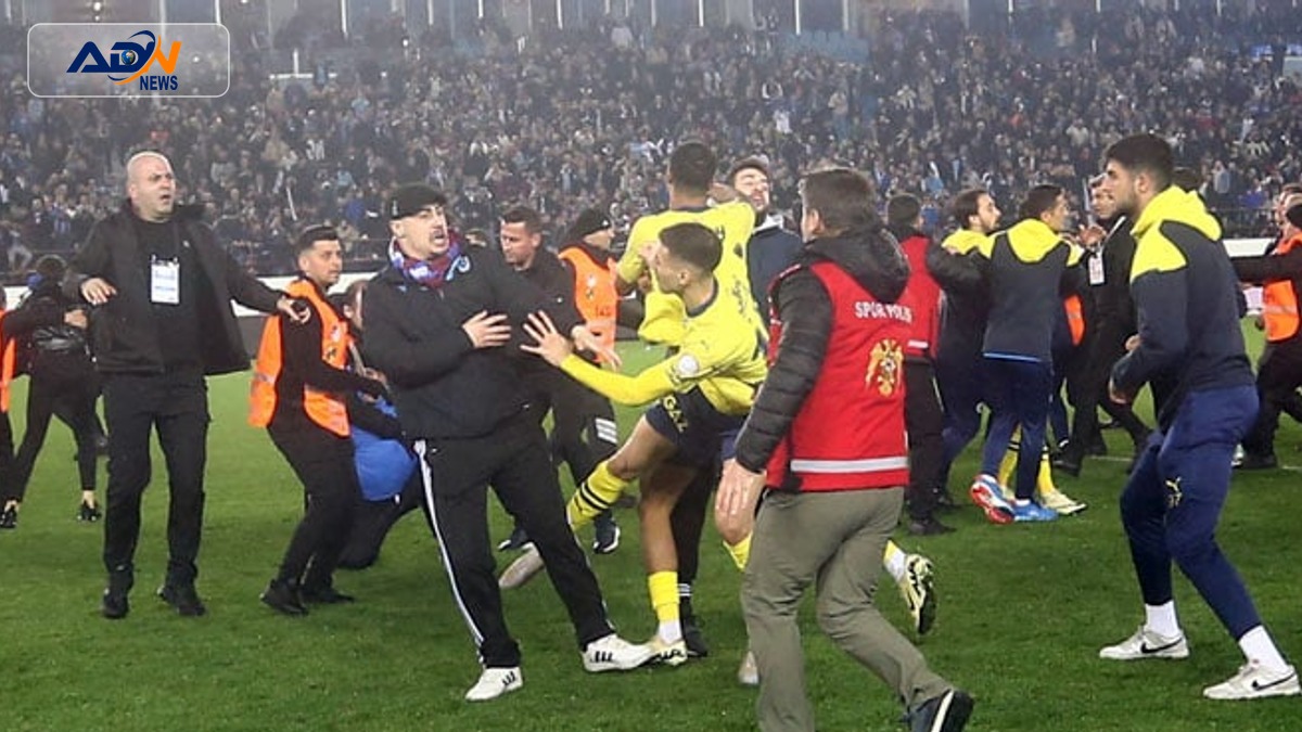 Galatasaray Fenerbahce clash