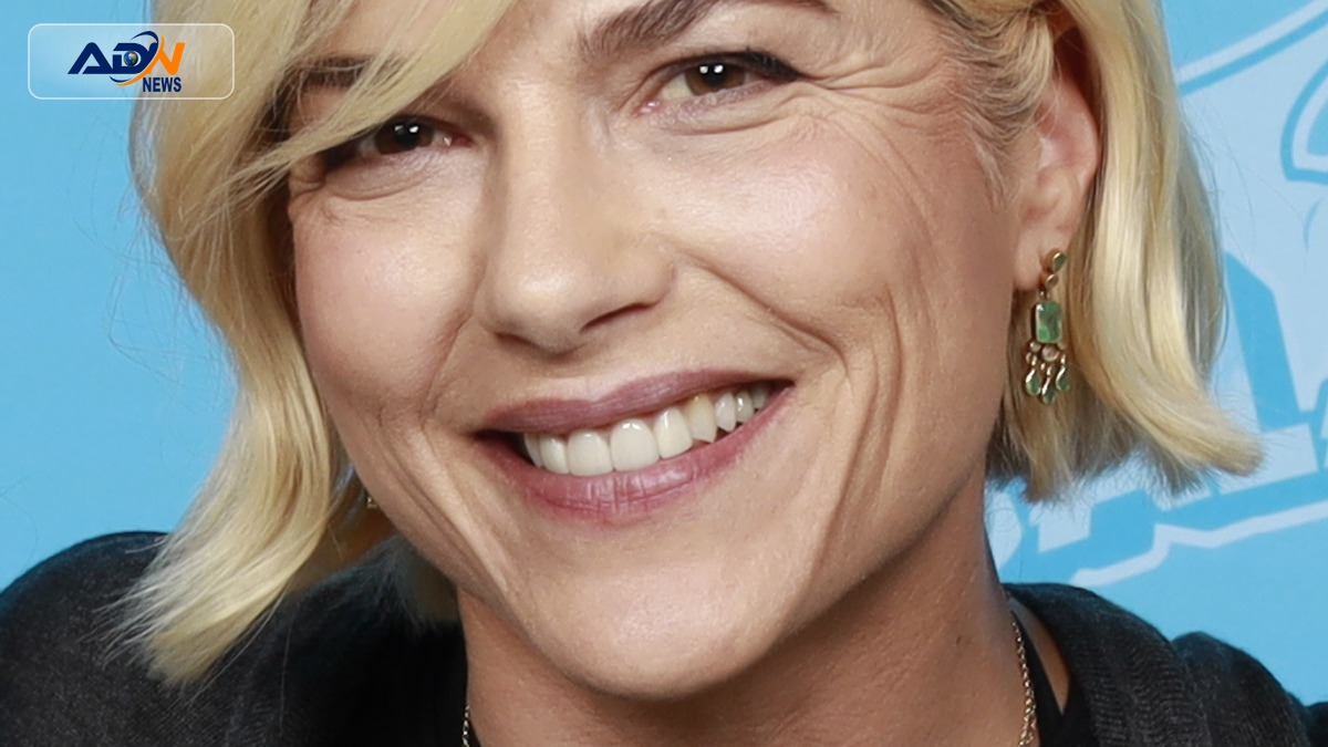 Selma Blair apology